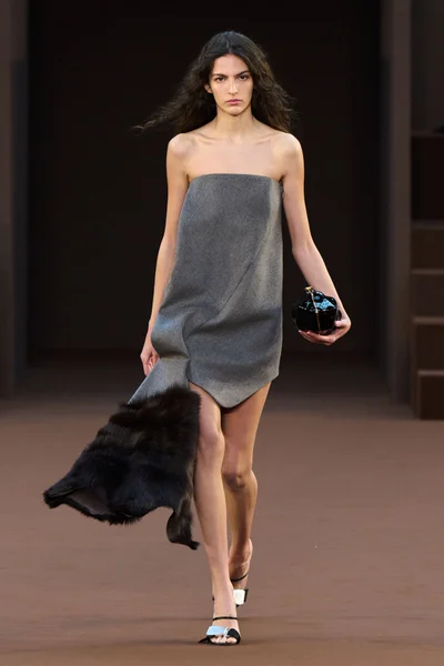 Look 33
